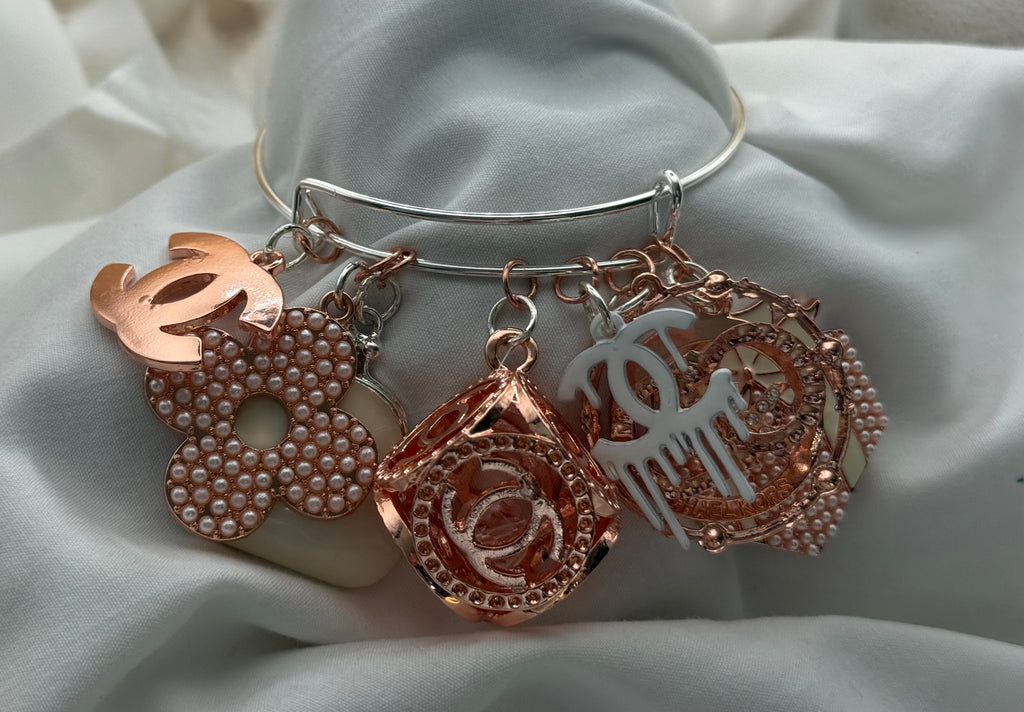 Diva In Bloom Charm Bangle